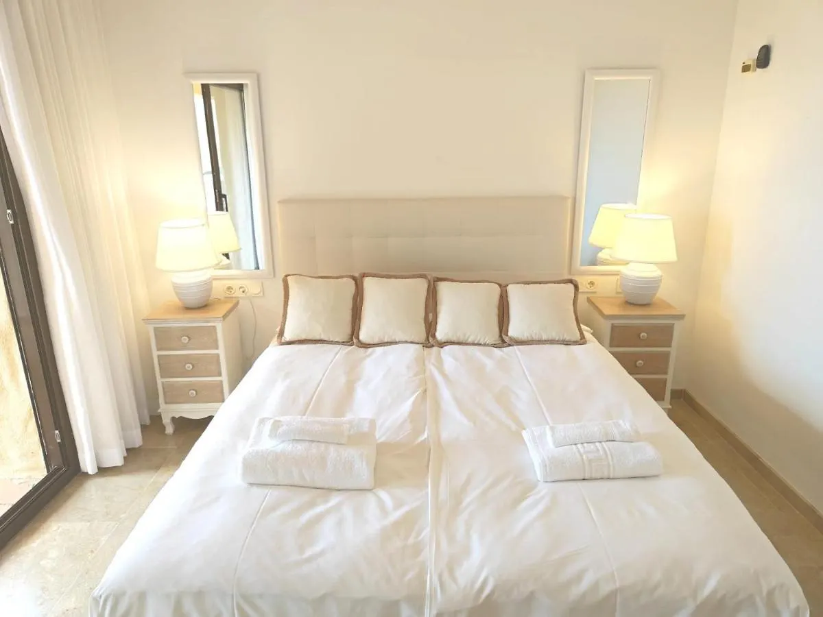 Ferienwohnung 15 First Line Penthouse With Wonderful Seaview Near Duquesa Golf Manilva Andalucia 0*,  Spanien