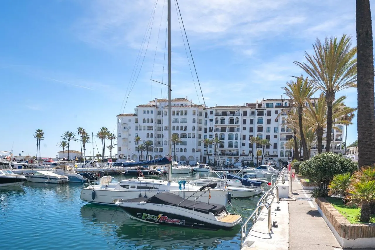 Ferienwohnung 15 First Line Penthouse With Wonderful Seaview Near Duquesa Golf Manilva Andalucia Apartment